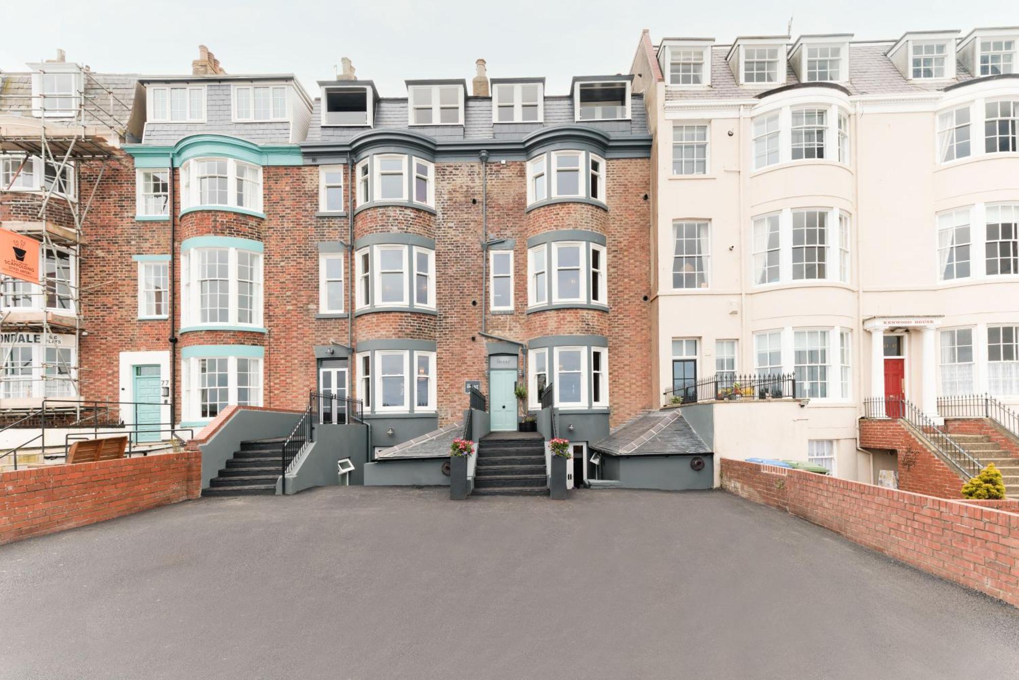 The Boat House Luxury Apartment Scarborough
