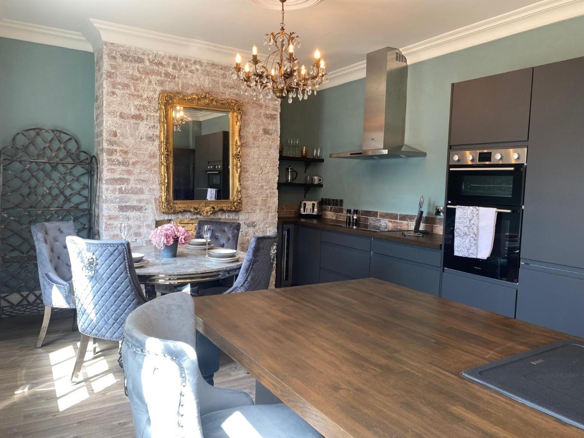 The Boat House Luxury Apartment Scarborough