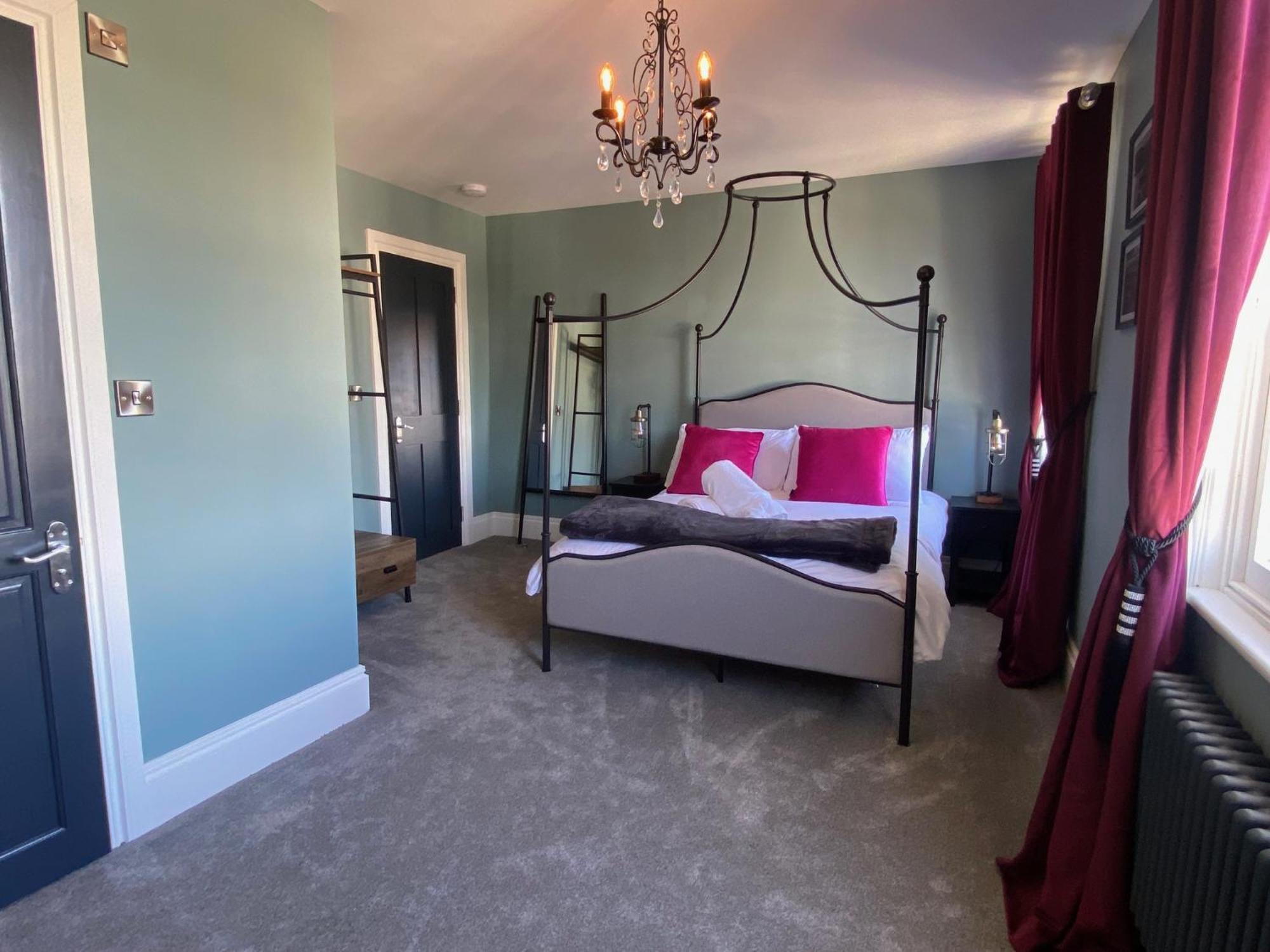 The Boat House Luxury